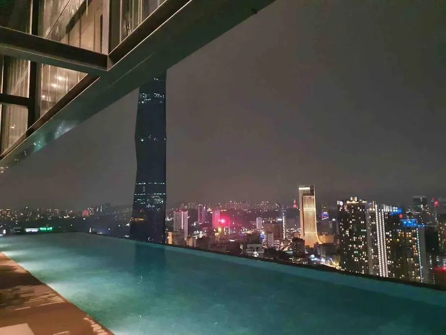 Infinity Pool, New 2 Bedroom, Near Bbcc Lalaport, Pnb 118, Klcc With High Speed Wifi Kuala Lumpur 0*,