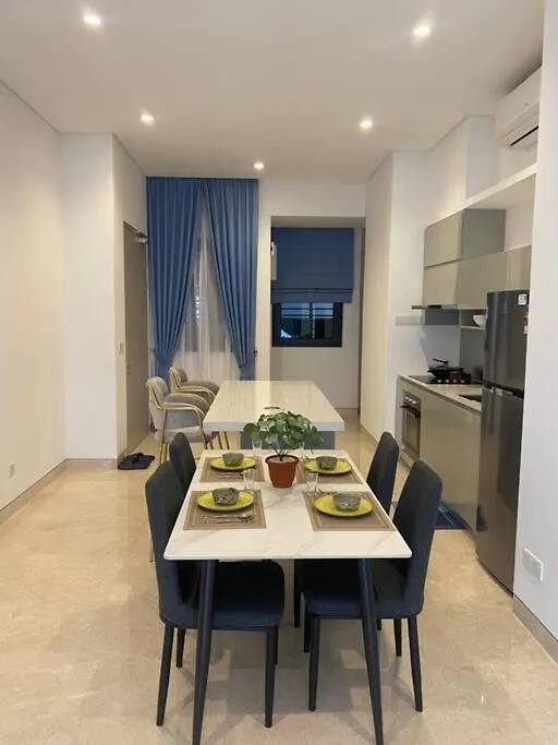 Infinity Pool, New 2 Bedroom, Near Bbcc Lalaport, Pnb 118, Klcc With High Speed Wifi Kuala Lumpur Apartment